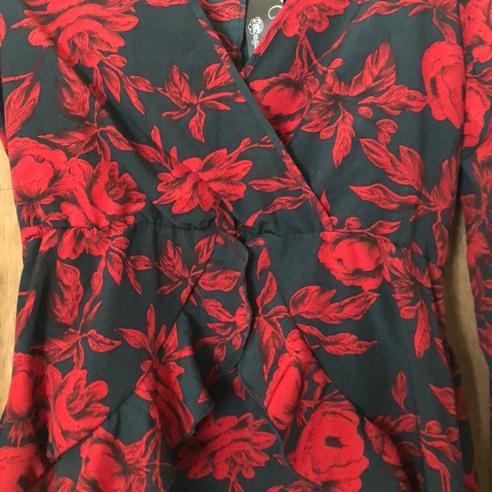 Floral Ruffle dress - Picture 3 of 4